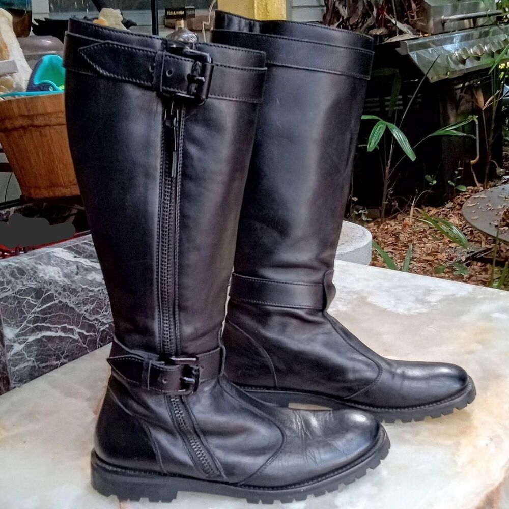 Burberry Women's Black Boots